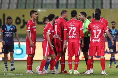 لیگ برتر فوتبال/ پرسپولیس - پیکان