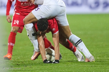 جام حذفی فوتبال/ پرسپولیس ۴ - ویستاتوربین ۰