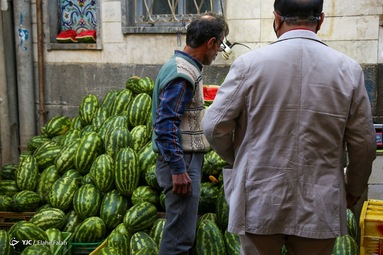 بازار سنتی رشت در آستانه بلندترین شب سال