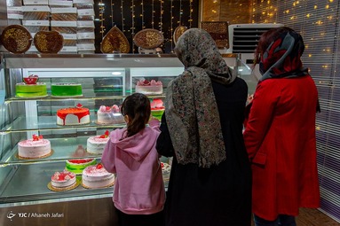 خرید در آستانه بلندترین شب سال - بوشهر
