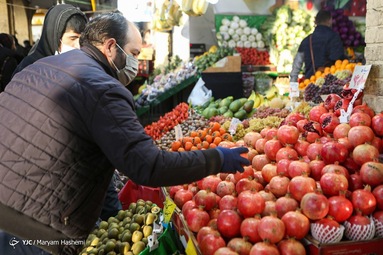 در تکاپوی خرید شب یلدا بازار تجریش
