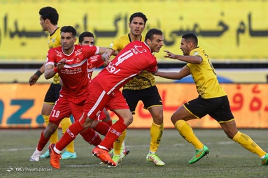 لیگ برتر فوتبال/ سپاهان   - پرسپولیس