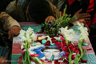 مراسم استقبال از ۵ شهید گمنام و ۴ شهید شناسایی شده دفاع مقدس - شیراز