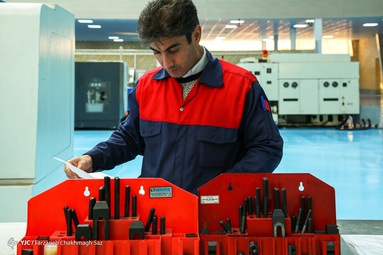 بزرگترین کارخانه تولید ایمپلنت‌های ارتوپدی خاورمیانه - شیراز