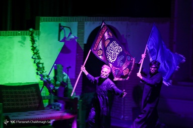 نمایش آئینی بیرق ماندگار به مناسبت شهادت حضرت زهرا (س) - شیراز