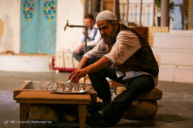 نمایش آئینی بیرق ماندگار به مناسبت شهادت حضرت زهرا (س) - شیراز