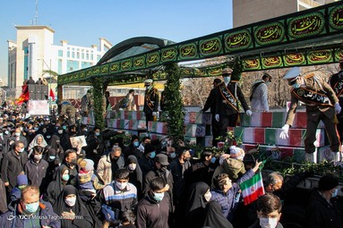 مراسم تشییع پیکر پاک ۱۵۰ شهید دفاع مقدس در سالروز شهادت حضرت فاطمه زهرا (س)  - دانشگاه تهران
