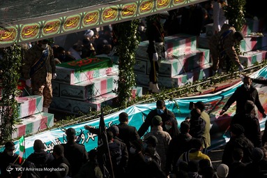 مراسم تشییع پیکر پاک ۱۵۰ شهید دفاع مقدس در سالروز شهادت حضرت فاطمه زهرا (س)  - دانشگاه تهران