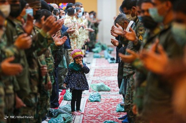 مراسم تشییع پیکر پاک پنج شهید گمنام تازه تفحص شده دفاع مقدس - شیراز