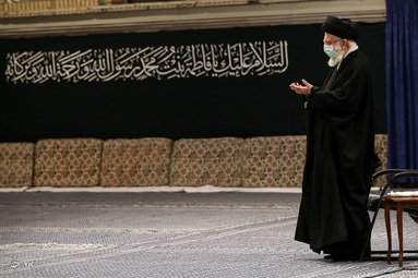 عزاداری شام شهادت حضرت فاطمه زهرا (س) در حسینیه امام خمینی