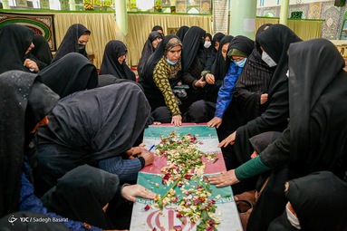 تشییع و تدفین پیکر دو شهید گمنام - شهرضا