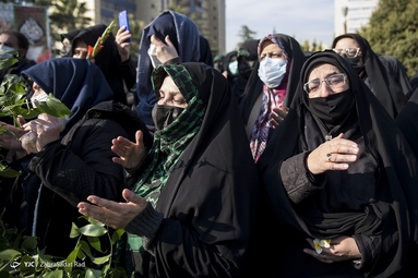 مراسم تدفین دو شهید گمنام