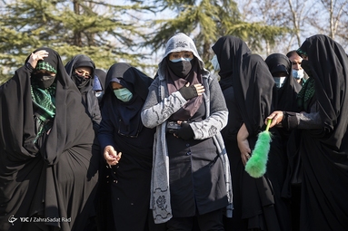 مراسم تدفین دو شهید گمنام