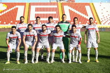 لیگ برتر فوتبال/ پدیده مشهد ۱ - پرسپولیس تهران ۱
