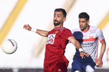 لیگ برتر فوتبال/ پدیده مشهد ۱ - پرسپولیس تهران ۱