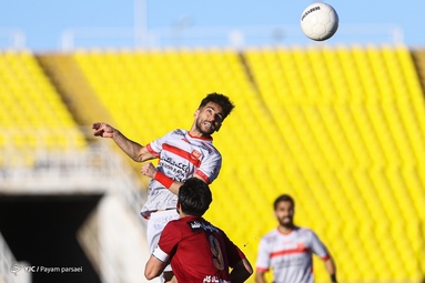 لیگ برتر فوتبال/ پدیده مشهد ۱ - پرسپولیس تهران ۱