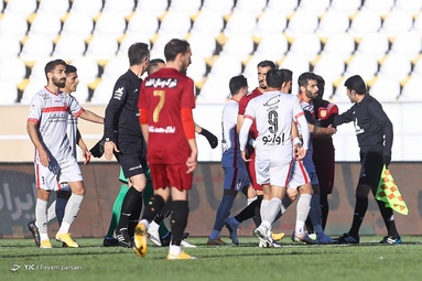 لیگ برتر فوتبال/ پدیده مشهد ۱ - پرسپولیس تهران ۱