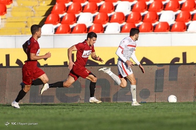 لیگ برتر فوتبال/ پدیده مشهد ۱ - پرسپولیس تهران ۱