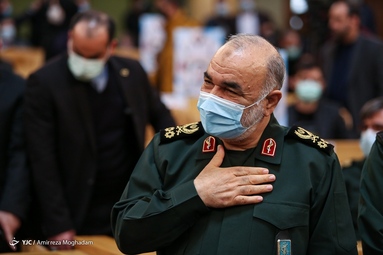 همایش تجلیل از عوامل طرح بسیج ملی شهید سلیمانی و مدافعان سلامت