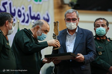 همایش تجلیل از عوامل طرح بسیج ملی شهید سلیمانی و مدافعان سلامت