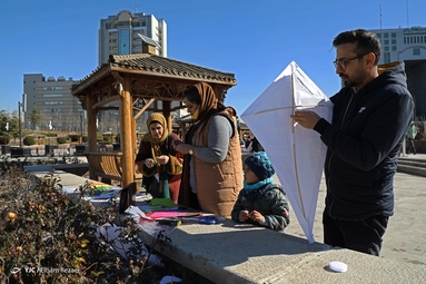 جشنواره بادبادک باز