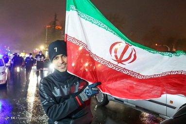 شادی مردم تهران پس از صعود تیم ملی به جام جهانی 2022