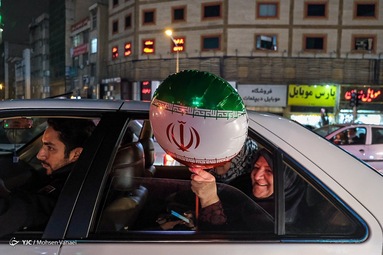 شادی مردم تهران پس از صعود تیم ملی به جام جهانی 2022