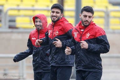 تمرین پرسپولیس با حضور گل‌محمدی