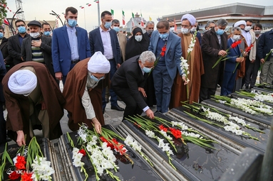 مراسم بزرگداشت یوم الله ۱۲بهمن - گلزار شهدای رشت