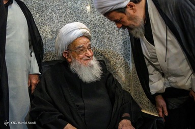 مرحوم آیت الله شیخ لطف‌الله صافی گلپایگانی