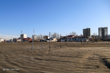 در  گیلان  آزاد سازی حریم عمومی ساحل در بندر انزلی آغاز شده و در سایر نقاط در انتظار اجرای این طرح است