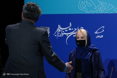 حضور عوامل فیلم «لایه‌های دروغ» به کارگردانی «رامین سهراب»