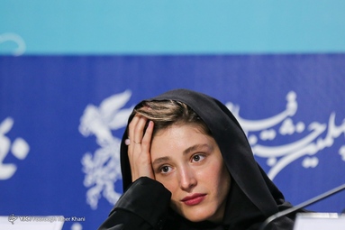 در حاشیه نمایش و نشست خبری فیلم «دسته دختران» به کارگردانی «منیر قیدی»