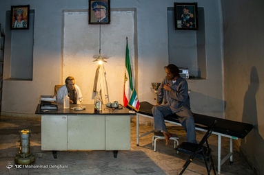 «موزه عبرت» در زمان حکومت پهلوی زندان موقت شهربانی، زندان زنان و بعد زندان کمیتهٔ مشترک ضد خرابکاری نام گرفت‌ و توسط ساواک برای بازجویی و شکنجه مخالفین مورد استفاده بود