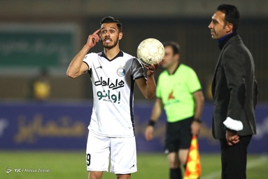 لیگ برتر فوتبال/ هوادار  - استقلال