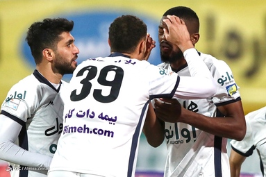 لیگ برتر فوتبال/ استقلال   - پیکان