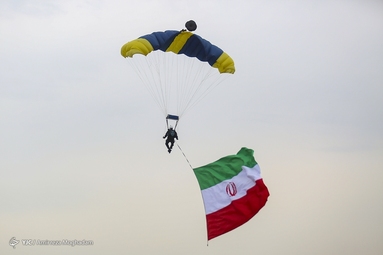 ۲۲ بهمن ۱۴۰۰ - میدان آزادی