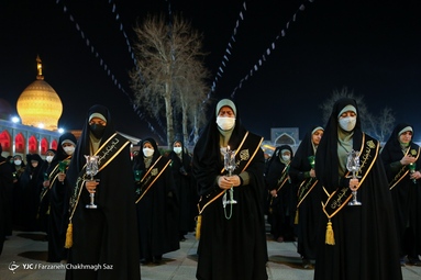مراسم لاله گردانی شام شهادت حضرت شاهچراغ (ع) - شیراز