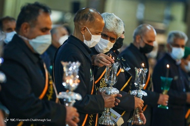 مراسم لاله گردانی شام شهادت حضرت شاهچراغ (ع) - شیراز