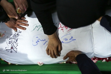 وداع با پیکر شهید مدافع حرم «محمدجواد رستمی»