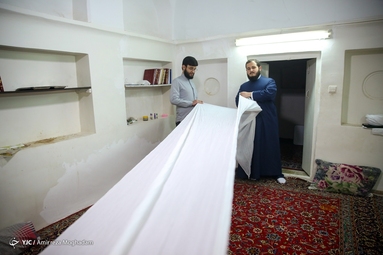 آیین عمامه گذاری طلاب در روز بعثت پیامبر(ص)