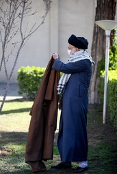 کاشت نهال توسط «مقام معظم رهبری»