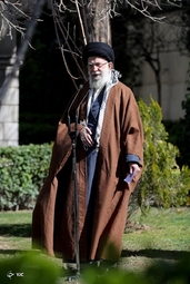 کاشت نهال توسط «مقام معظم رهبری»