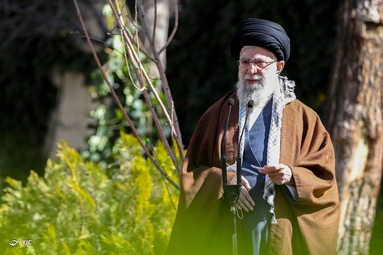 کاشت نهال توسط «مقام معظم رهبری»