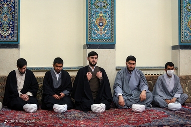 عمامه گذاری طلاب در قم