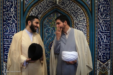 عمامه گذاری طلاب در قم
