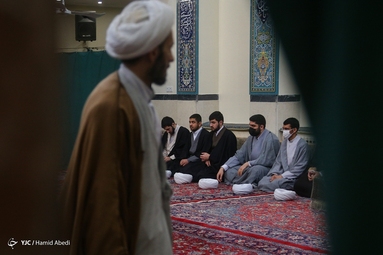عمامه گذاری طلاب در قم
