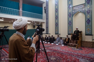 عمامه گذاری طلاب در قم