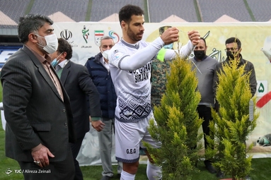 لیگ برتر فوتبال/ استقلال تهران ۲ – گل‌گهر سیرجان ۱