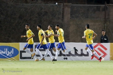 لیگ برتر فوتبال/ صنعت نفت آبادان  - پرسپولیس تهران